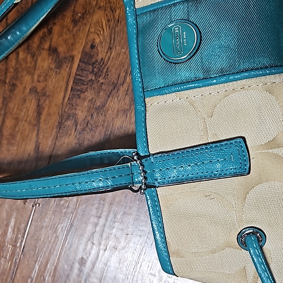 Coach tote - Picture 8 of 8